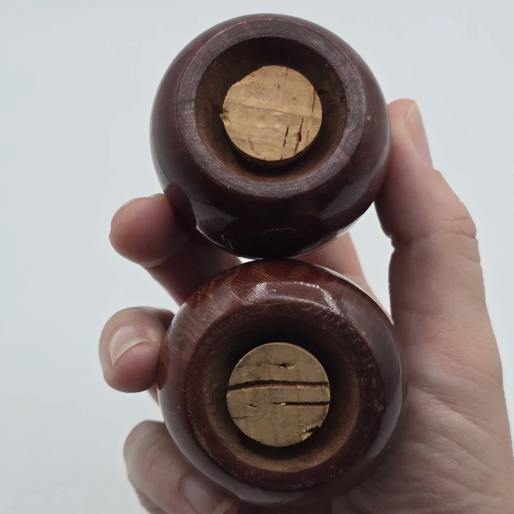 Vtg Little Brown Wooden Egg Salt & Pepper Shaker Set Rustic‎ Farmhouse Country